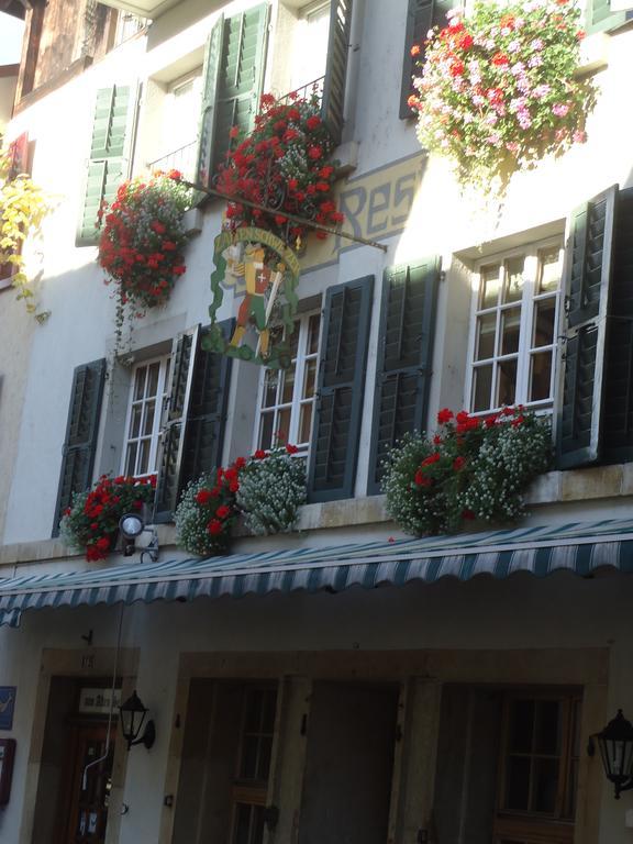 Hotel Zum Alten Schweizer Twann Екстериор снимка